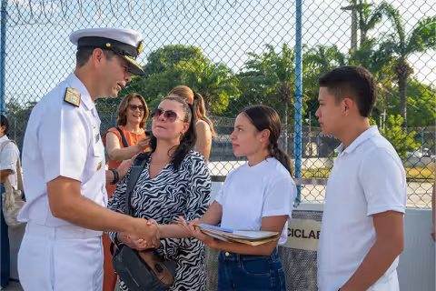 Ingreso primeras mujeres para Oficial de Infantería de Marina
